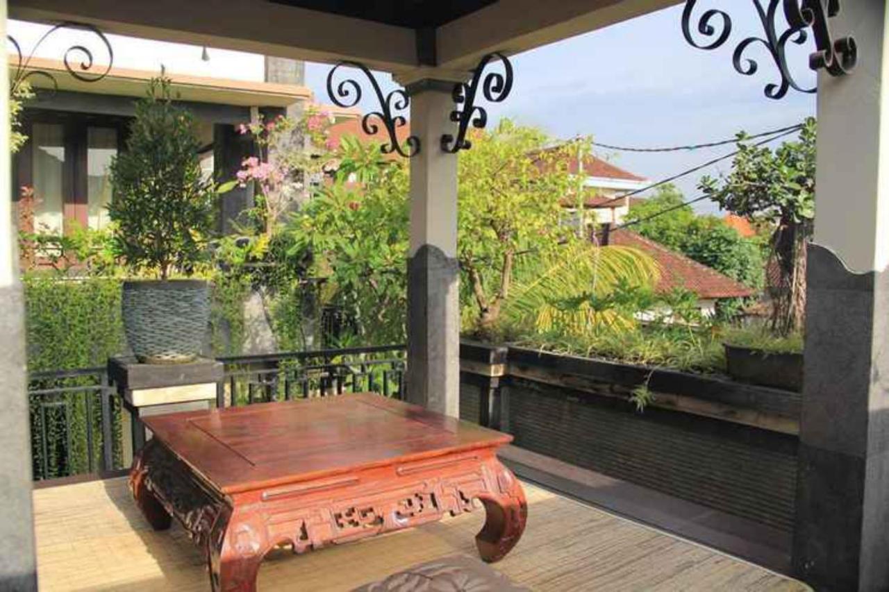 Oyo 90274 Odah Guest House Kuta (Bali) Exterior photo