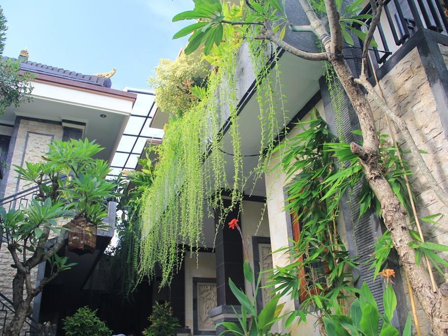 Oyo 90274 Odah Guest House Kuta (Bali) Exterior photo