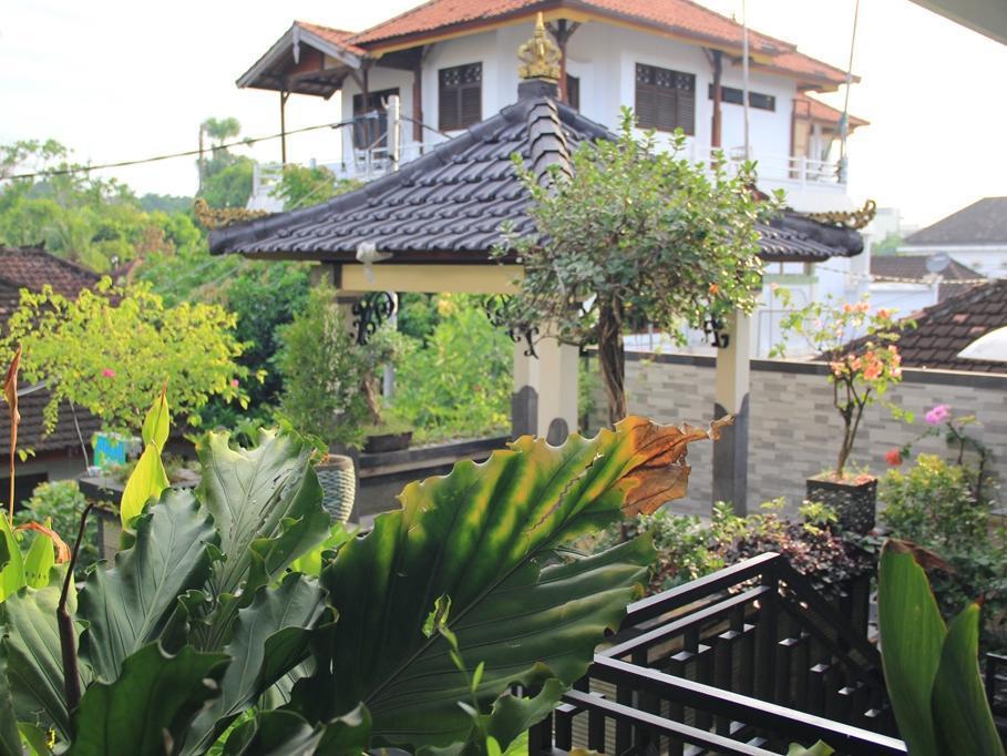 Oyo 90274 Odah Guest House Kuta (Bali) Exterior photo